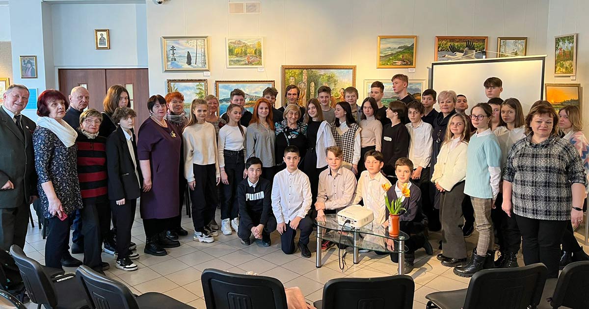 Художники и поэты встретились со школьниками Звенигорода